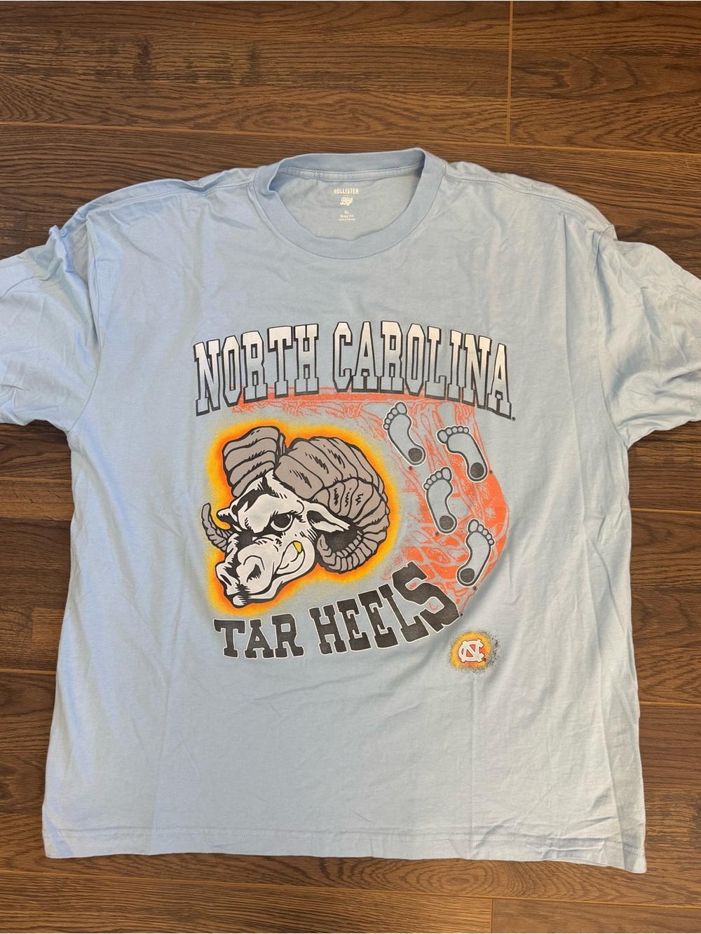 Men’s Hollister North Carolina Tar Heels Light Blue Boxy Fit Graphic Tee